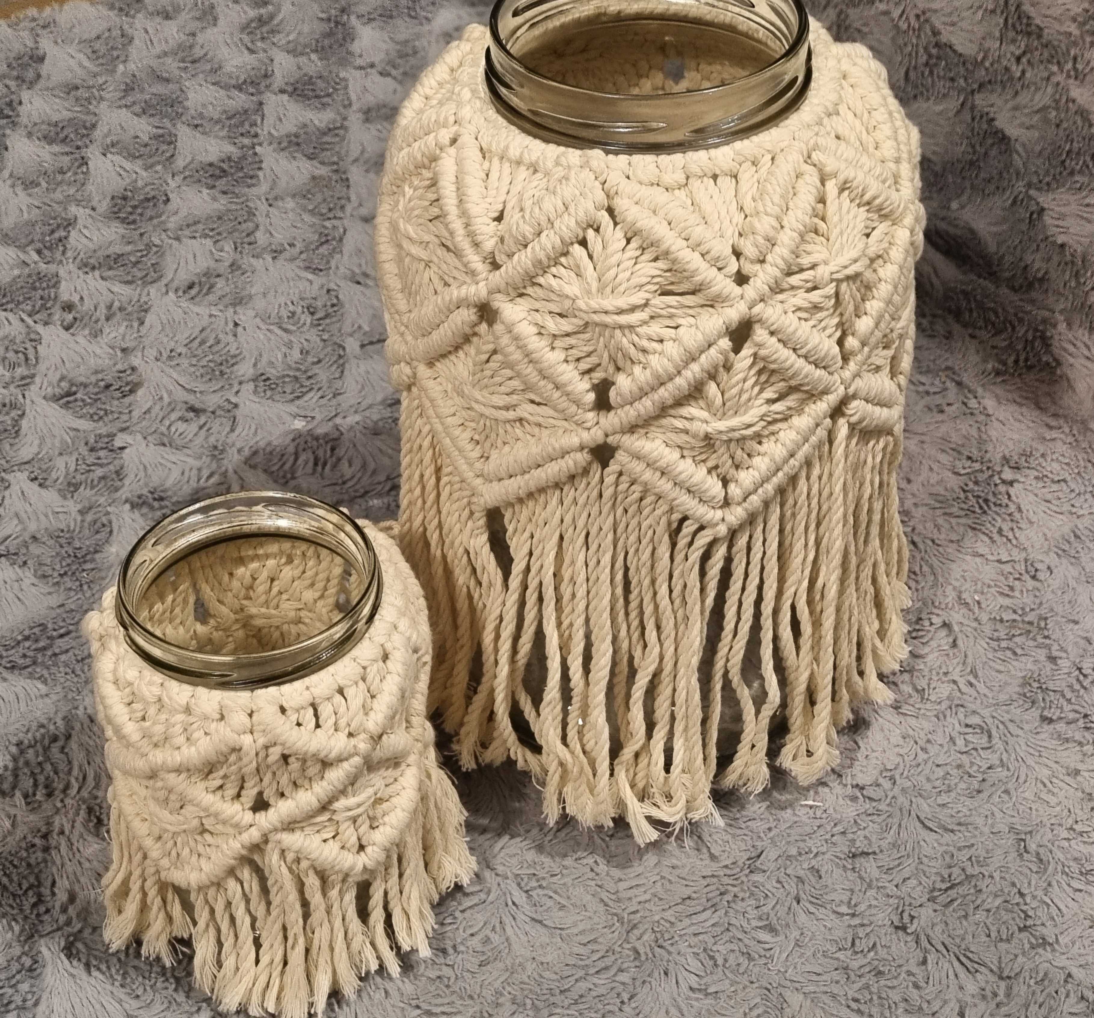 Makramowe świeczniki lampiony Boho na świece i suszone kwiaty 2 szt