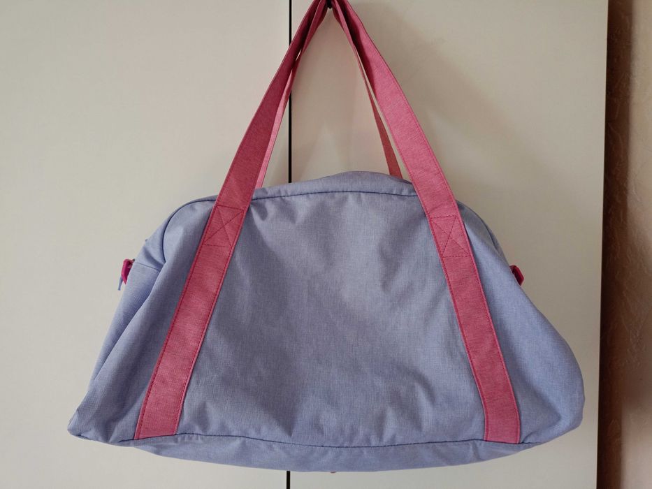 Жіноча сумка Nike gym club, 30 літров