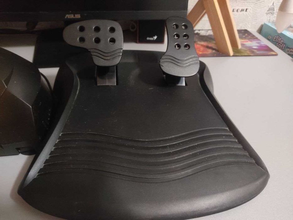 Ігрове кермо Genius Speed Wheel RV/Pedal + педалі в комплекті