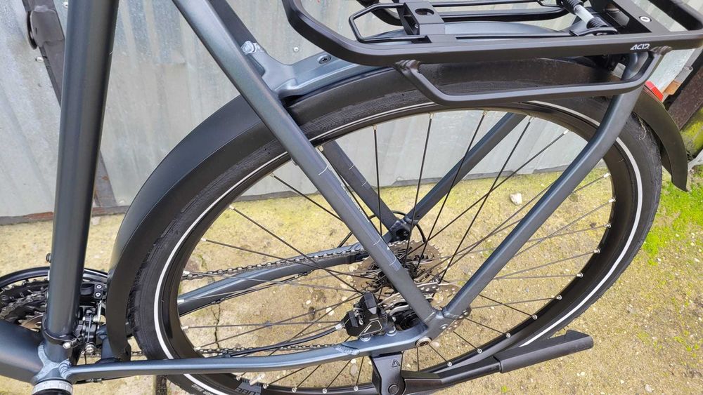 CUBE trekking trekkingowy rower aluminiowy używany 28 cali