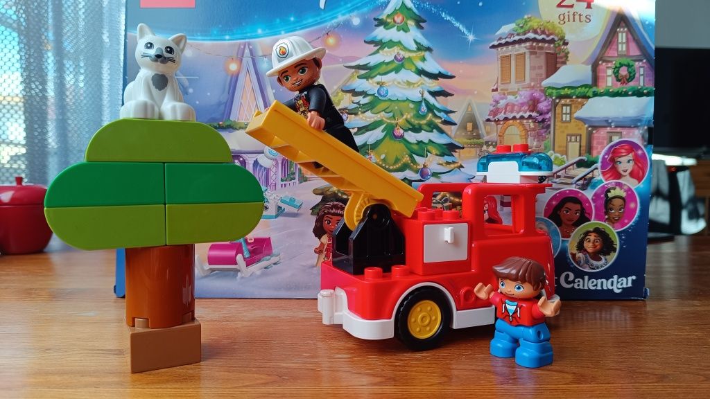 Wóz strażacki LEGO Duplo 10901