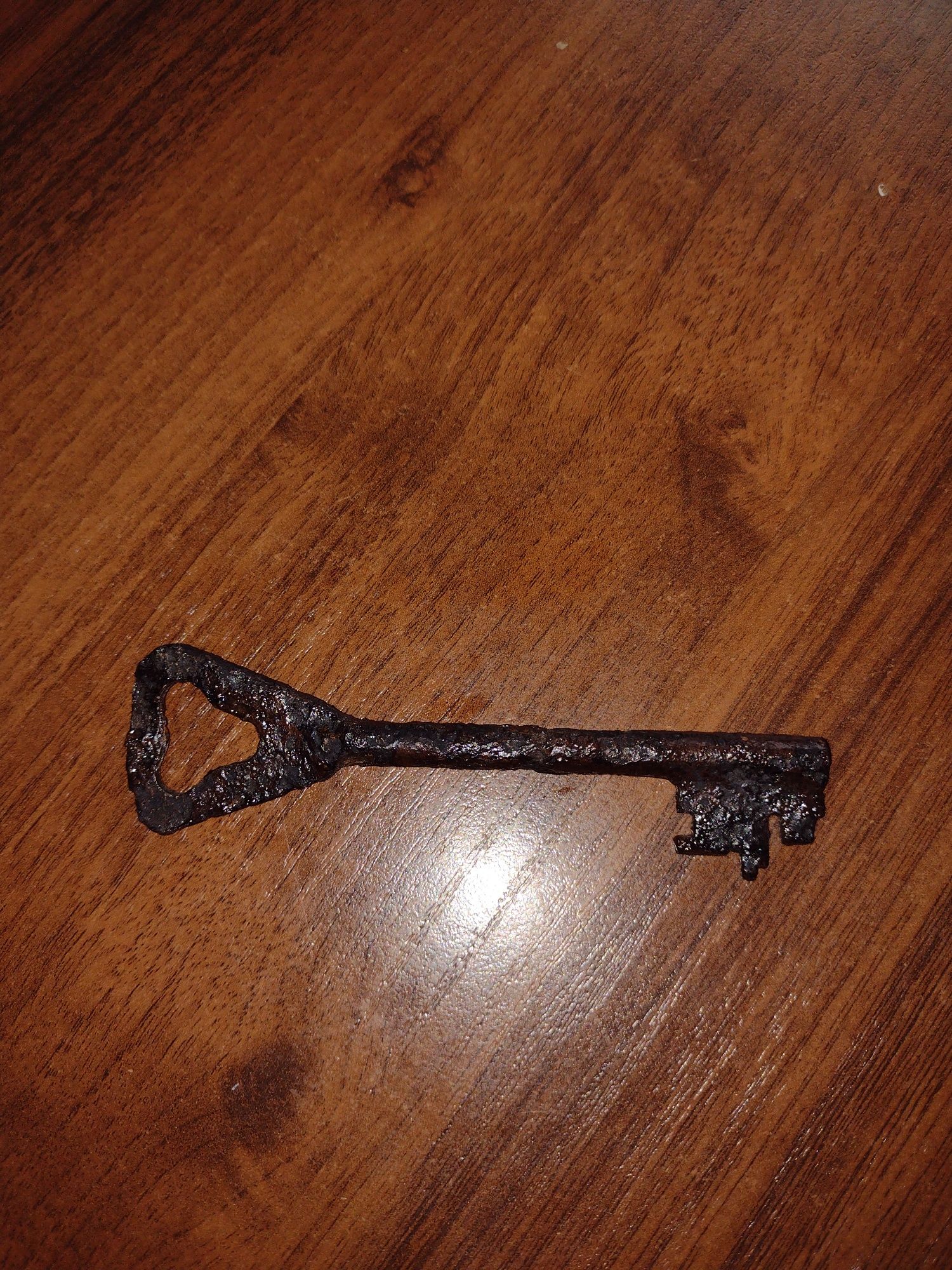 Stary kolekcjonerski klucz