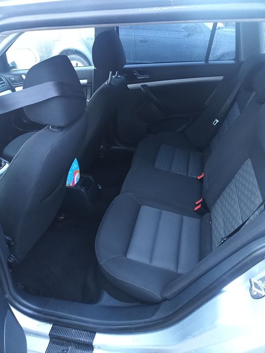 SKODA OCTAVIA A5 1,6диз. 2011рік Універсал.