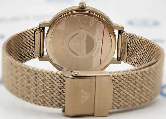 Sale 5% на Жіночій годинник Emporio Armani AR11129