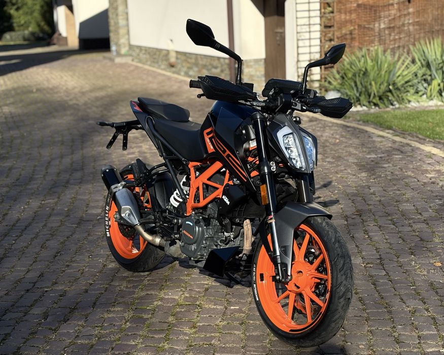 KTM DUKE 125, Kat. A1/B, Motocykl 125cm3! (RC YZF CBR MT)