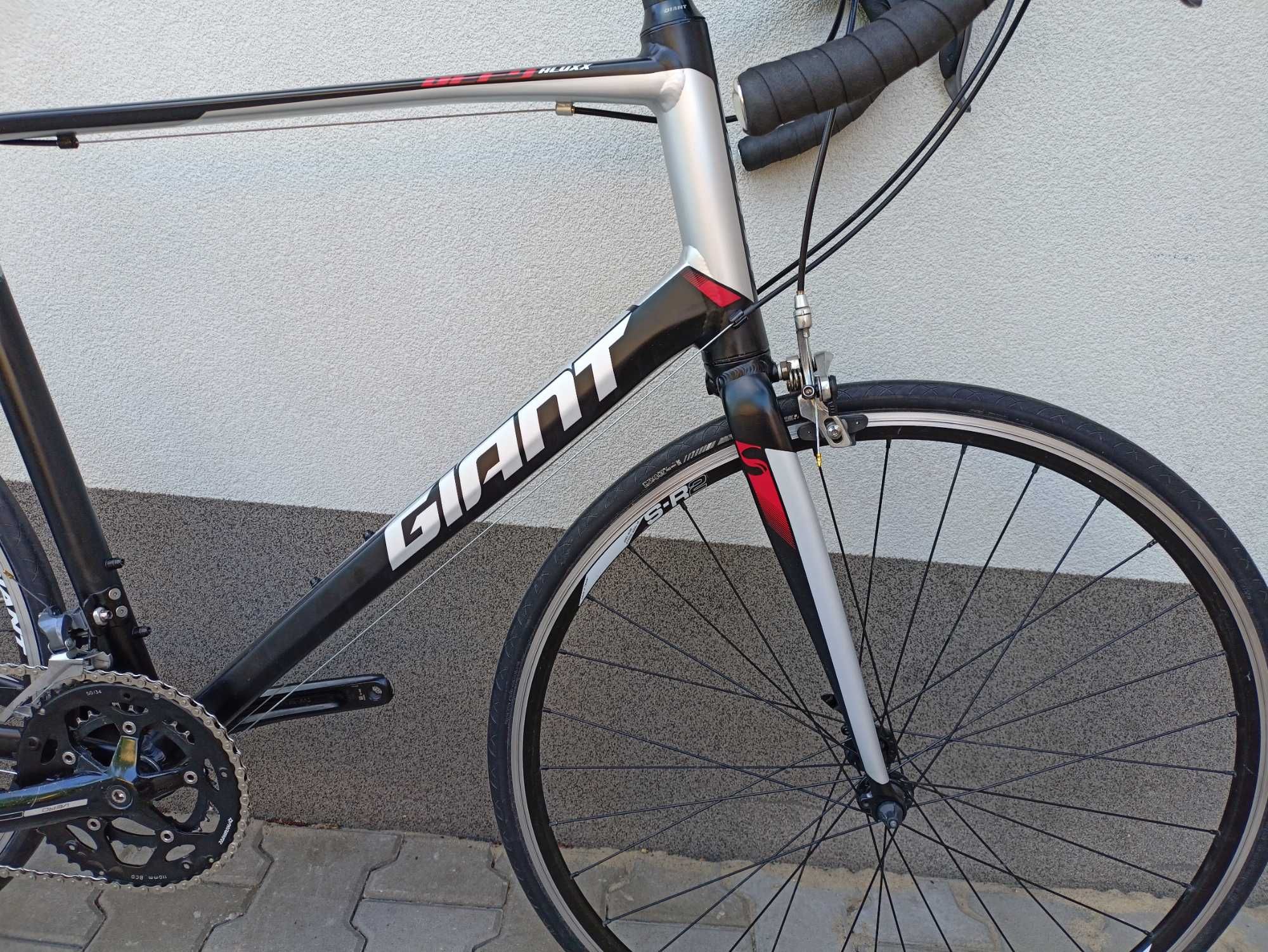 Rower Szosowy GIANT DEFY 5 R XL 60 Claris