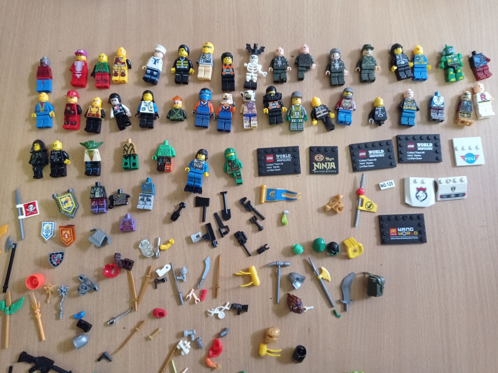 Фігурки та деталі лего Lego б/у