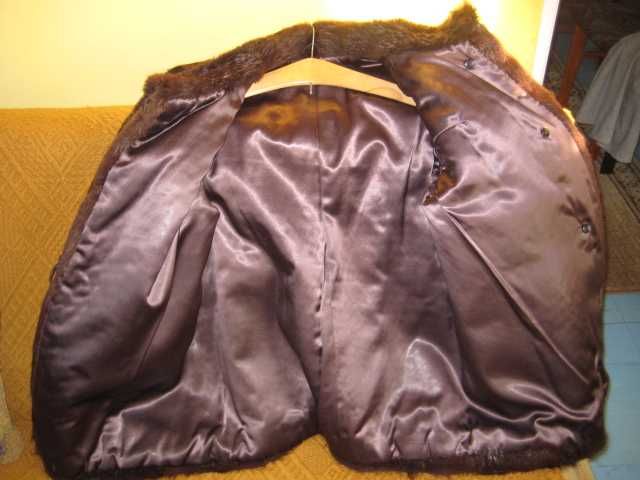 Futro z nutrii naturalne.Lata 80 Marka nie Hermes ! cena 100.