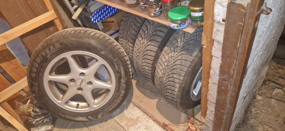 Зимня гума 195/65 r15