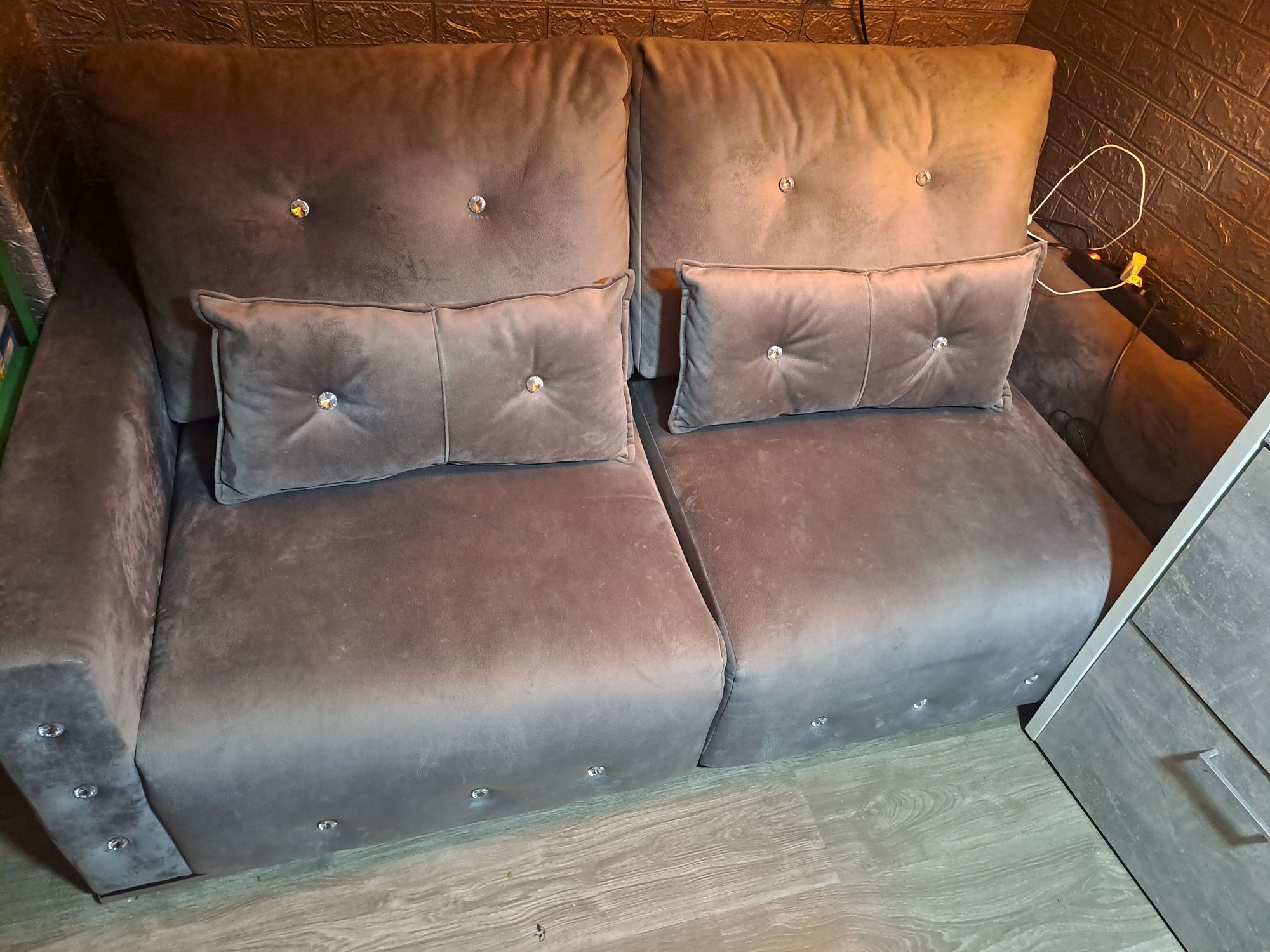 Vendo sofa chesselong