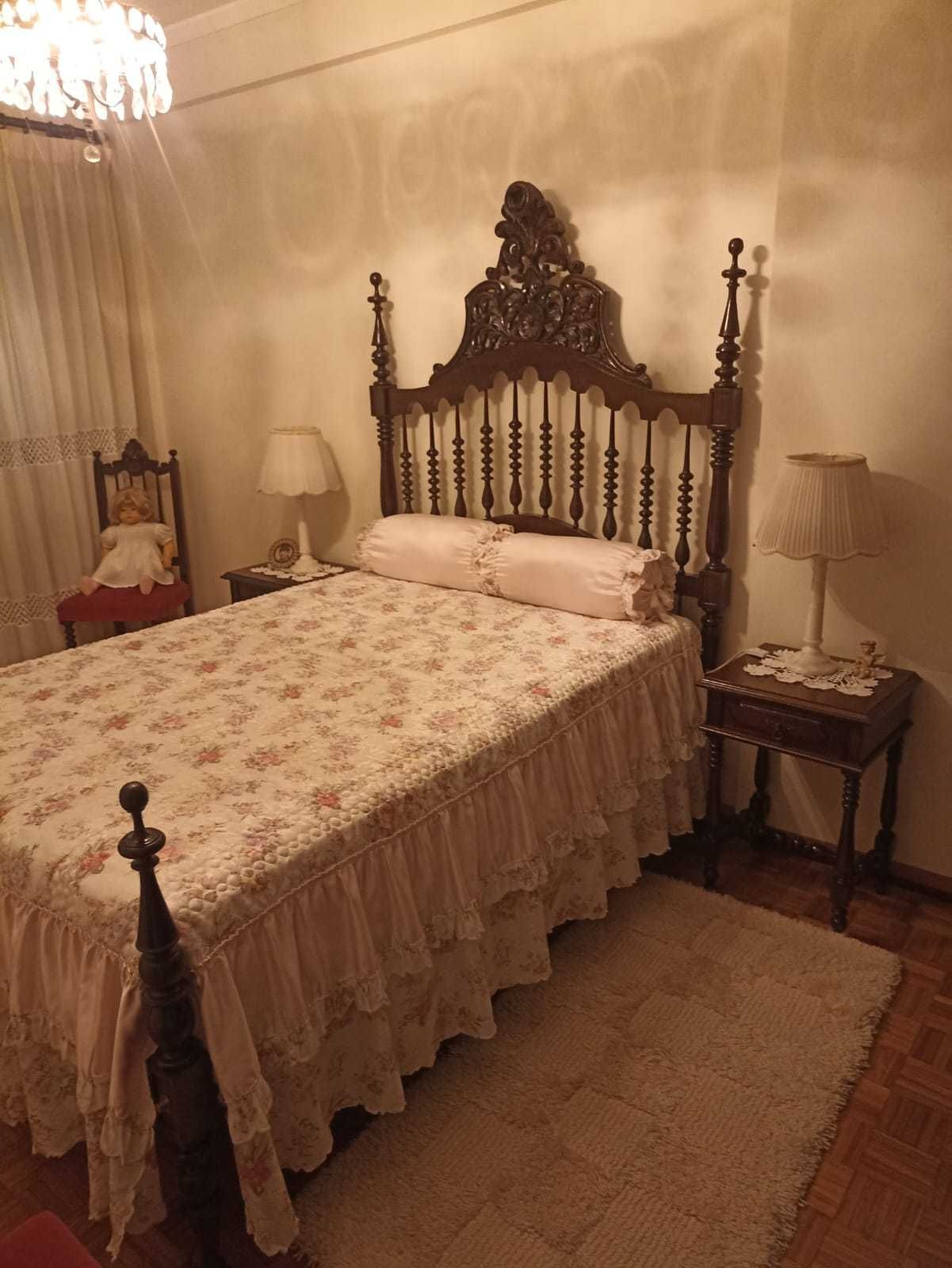 Oportunidade Mobiliário Quarto Completo Estilo Bilros Excelente estado