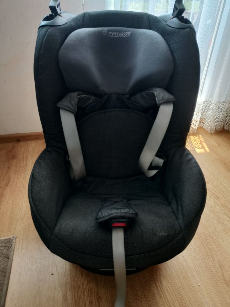 Foteliki samochodowy Maxi-cosi