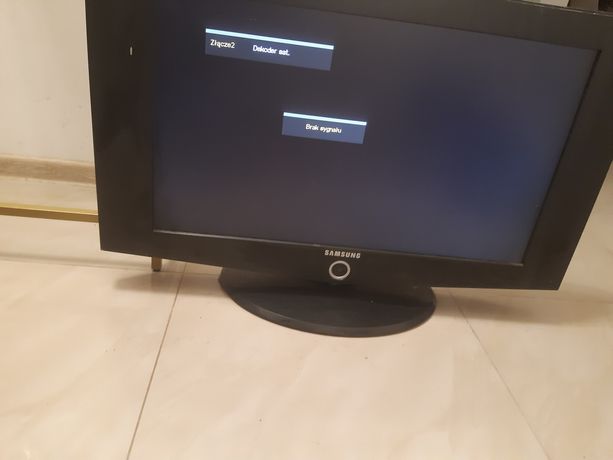 Telewizor LCD samsung 27 cali internet pilot podstawka