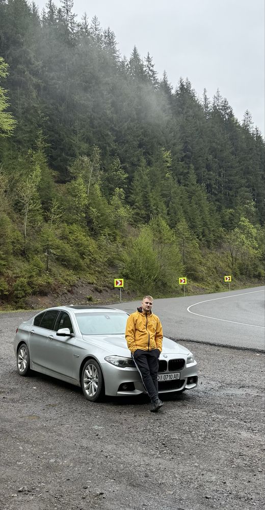 Авто BMW 528i 2015 рік