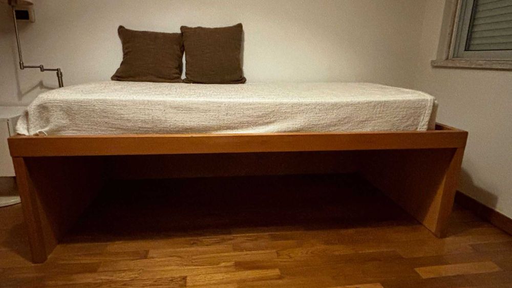 Cama 200x100 - com colchão