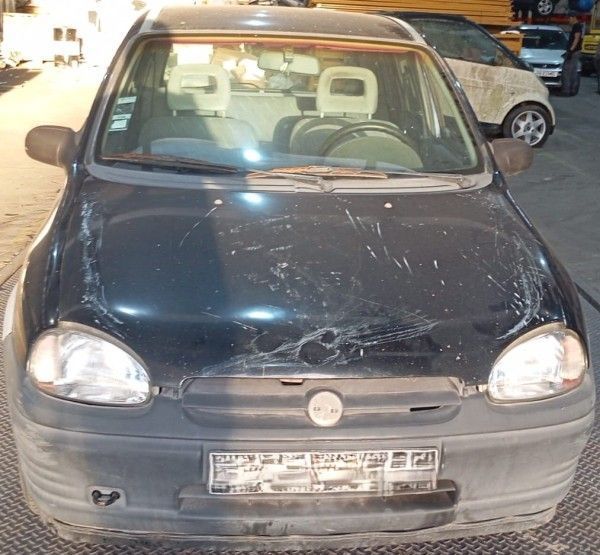Para Peças Opel Corsa B (S93)