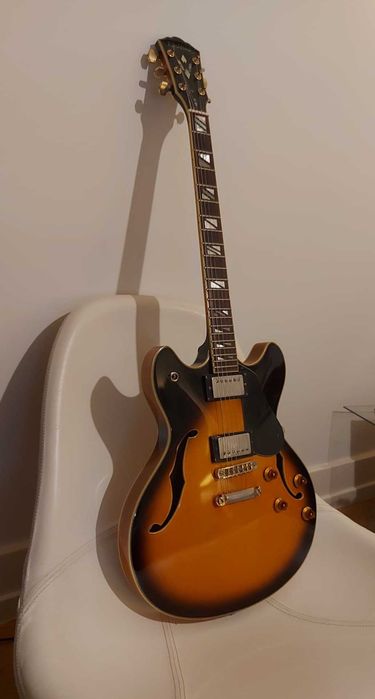 Washburn HB-35 Hollowbody | Sunburst | 1990