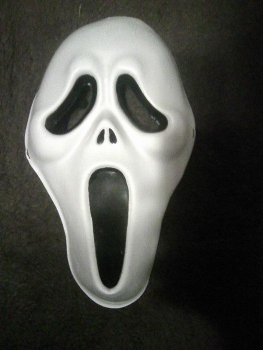 Maska -domówka lub halloween + gratis