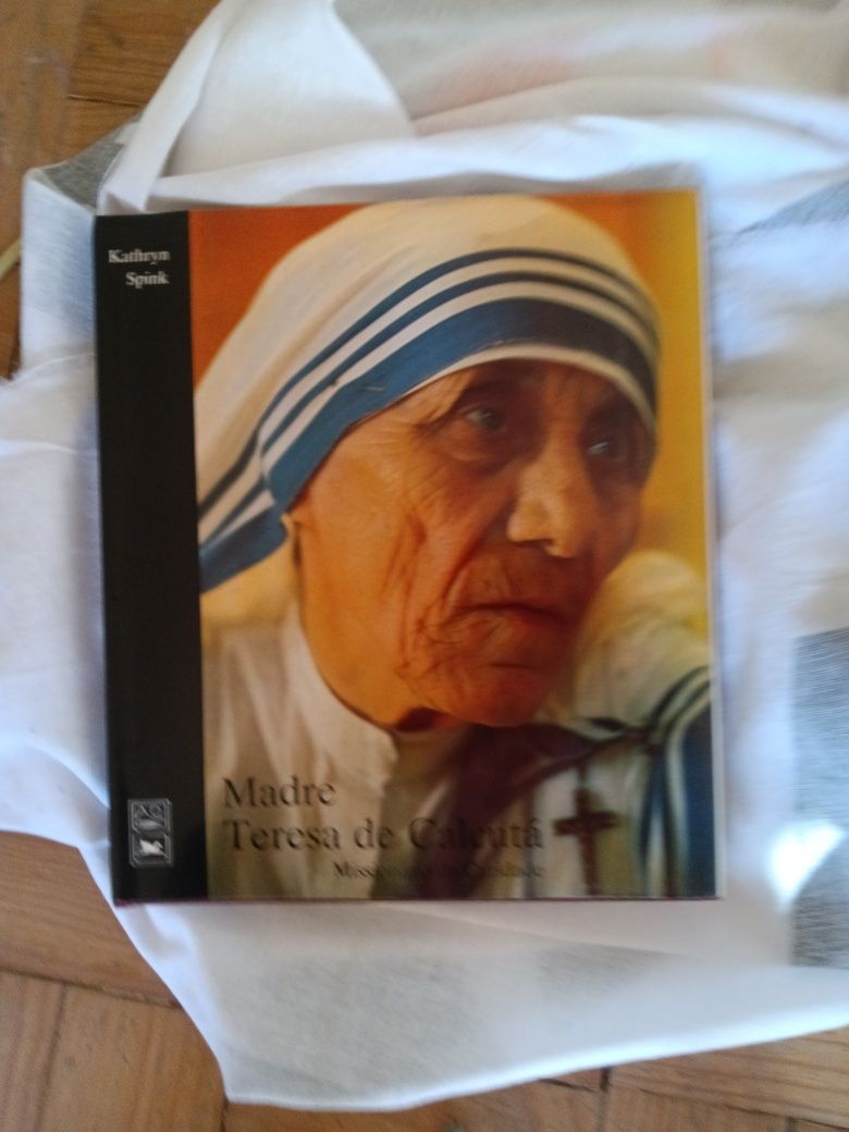 Livro Madre Teresa de Calcutá - de Kathryn Spink