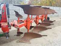 Plug obrotowy 4 skibowy Kuhn