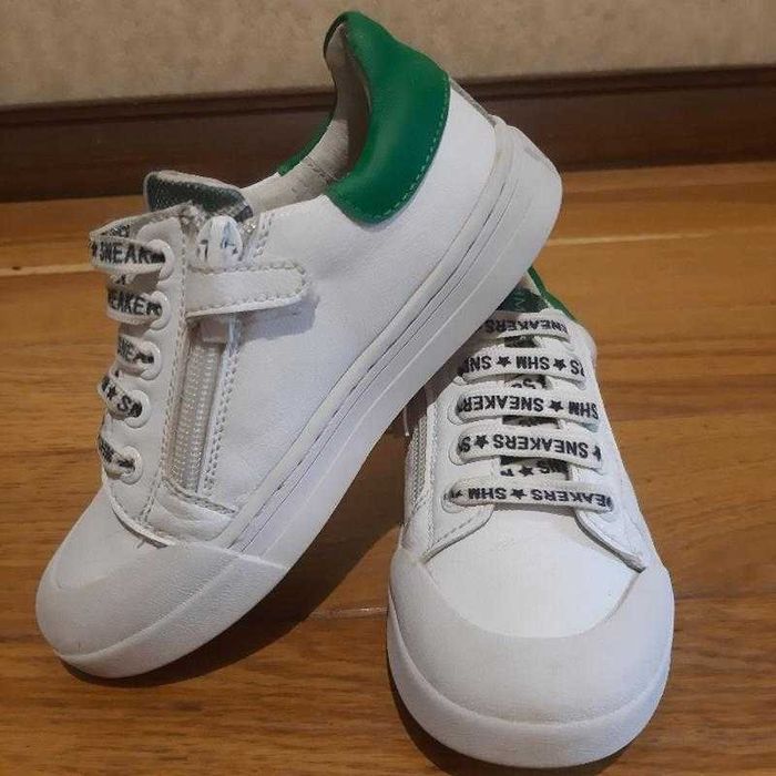 Брендовые кроссовки сникерсы Shoesme из натуральной кожи