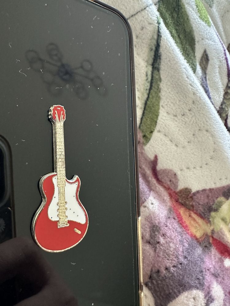 Moneta gitara 1 dolar Somalia 2004. Preferowany odbiór osobisty.