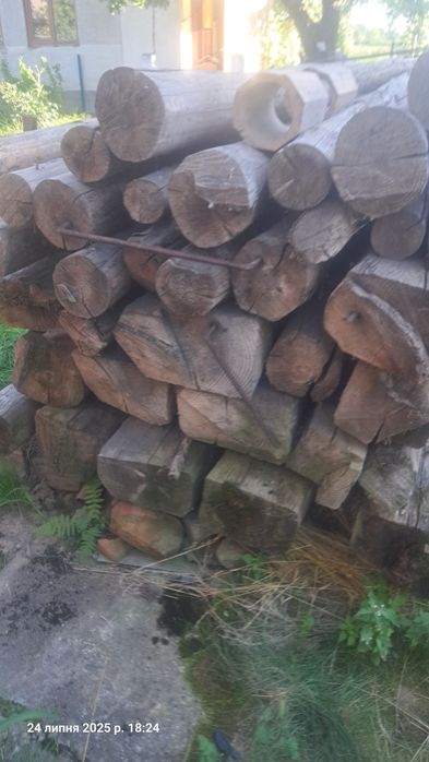 Ліс кругляк бруси