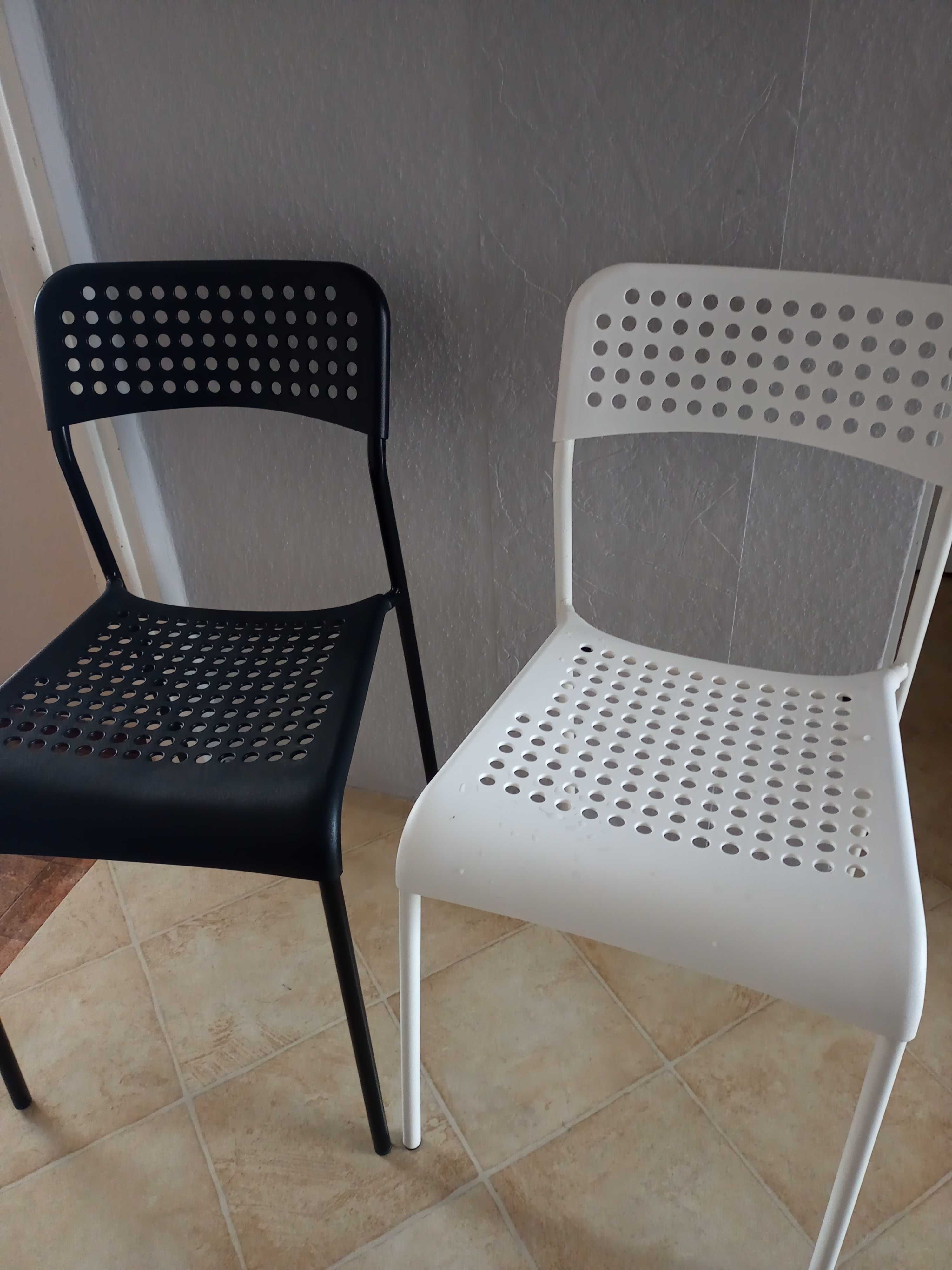 Krzesła Sprzedam Krzesła