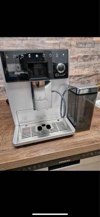 Продам кофе машину Melitta CI touch