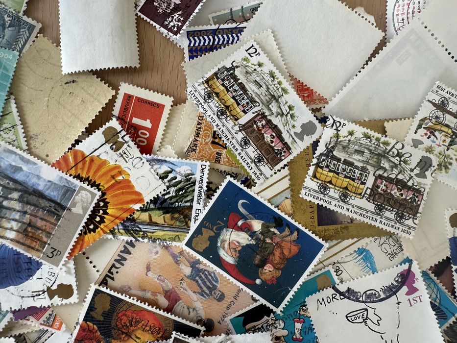 Lote de 500 selos do Mundo - Sortido