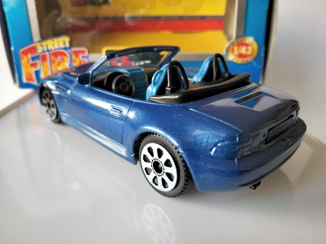 1/43 BMW Z3 M Roadster (1998)