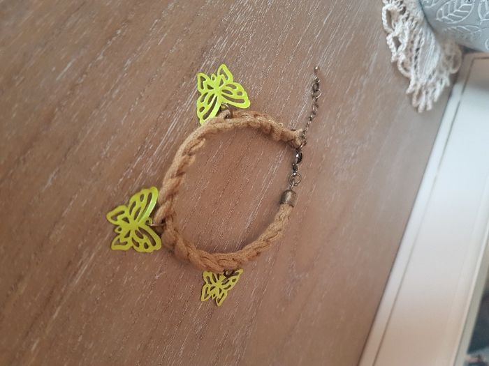 Pulseira, Nunca Usada