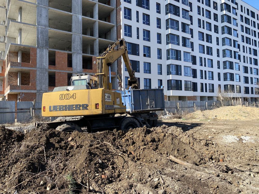 Оренда повноповоротного ескаватора