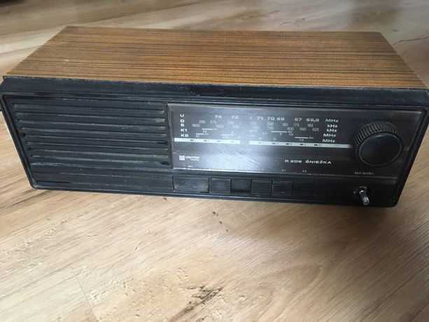 Stare radio Unitra DIORA Śnieżka R 206 vintage prl lata 80 retro