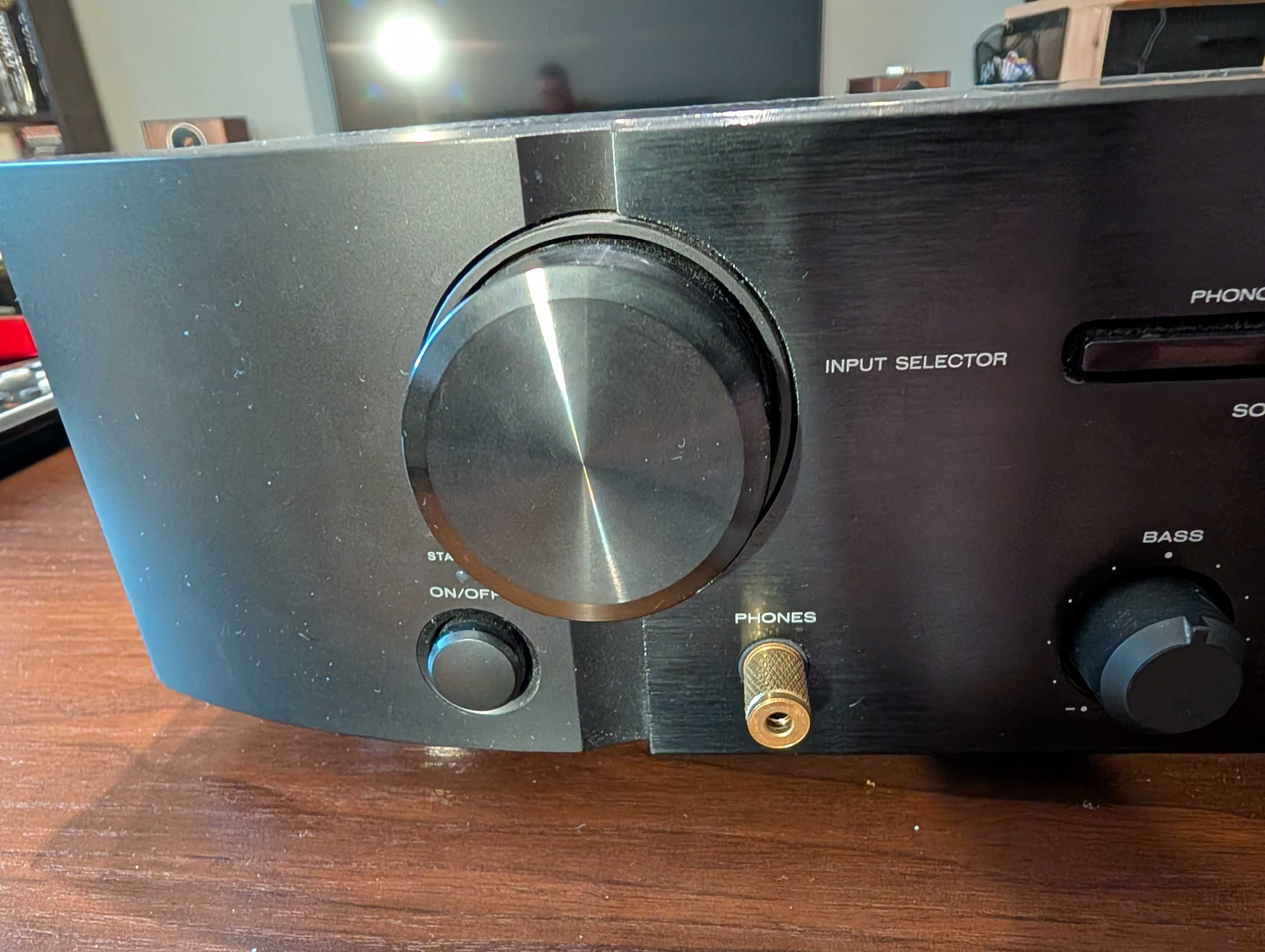 Wzmacniacz Marantz PM6004
