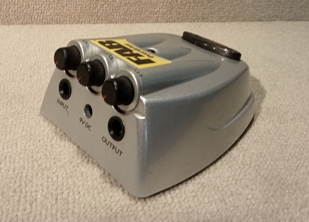 Pedal Danelectro FAB overdrive