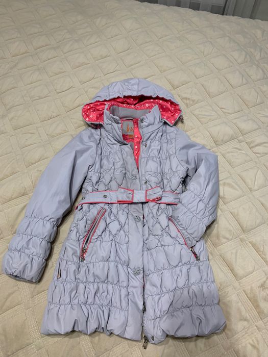 Куртка для дівчинки  осіння на ріст 128