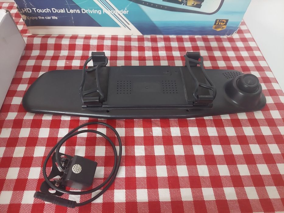 Kamera kamerka na lusterko rejestrator jazdy do samochodu