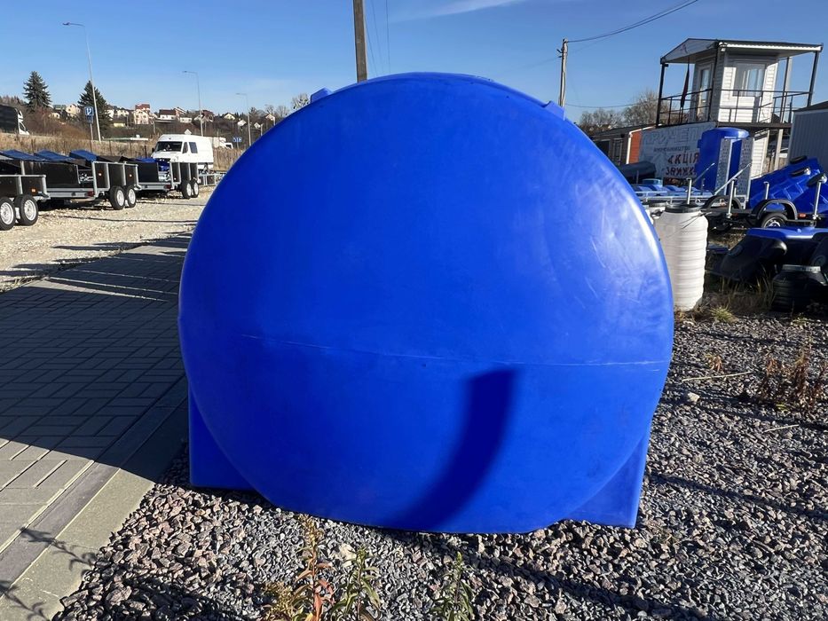 Бак 3000л горизонтальний  питної  для води