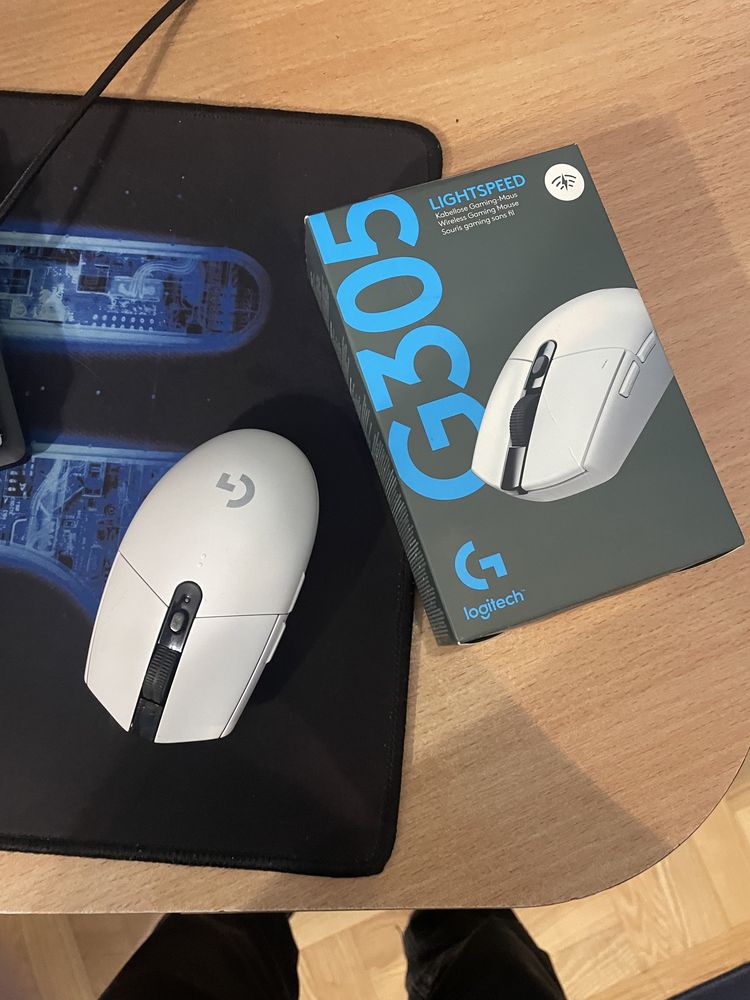 Продам мишку Logitech g305