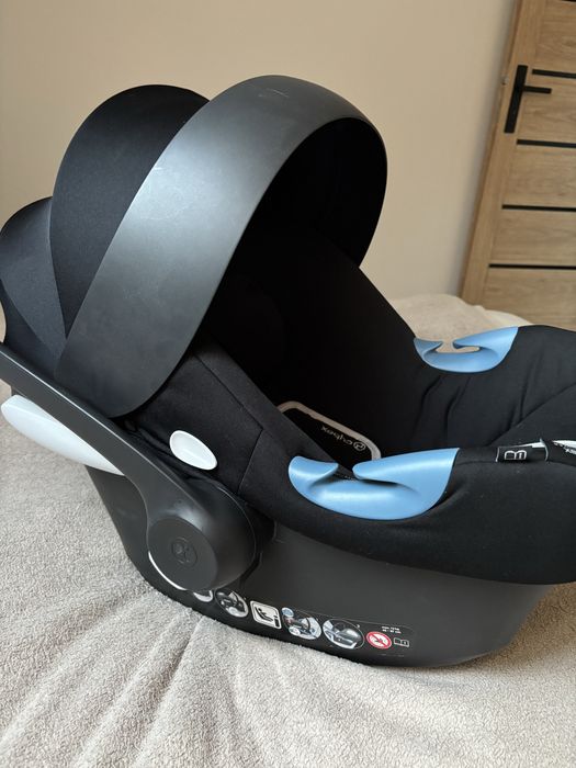 Fotelik do samochodu nosidełko CYBEX SILVER ATON B I-Size czarny