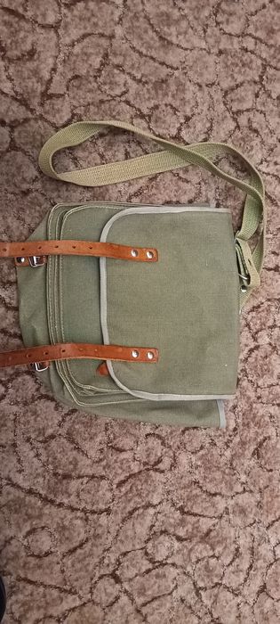 Chlebak turystyczny górski skórzane sprzaczki