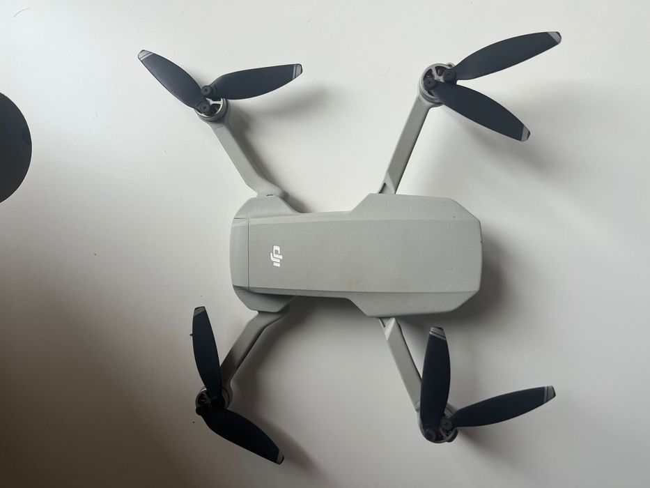 DJI Mavic Mini + fly more combo