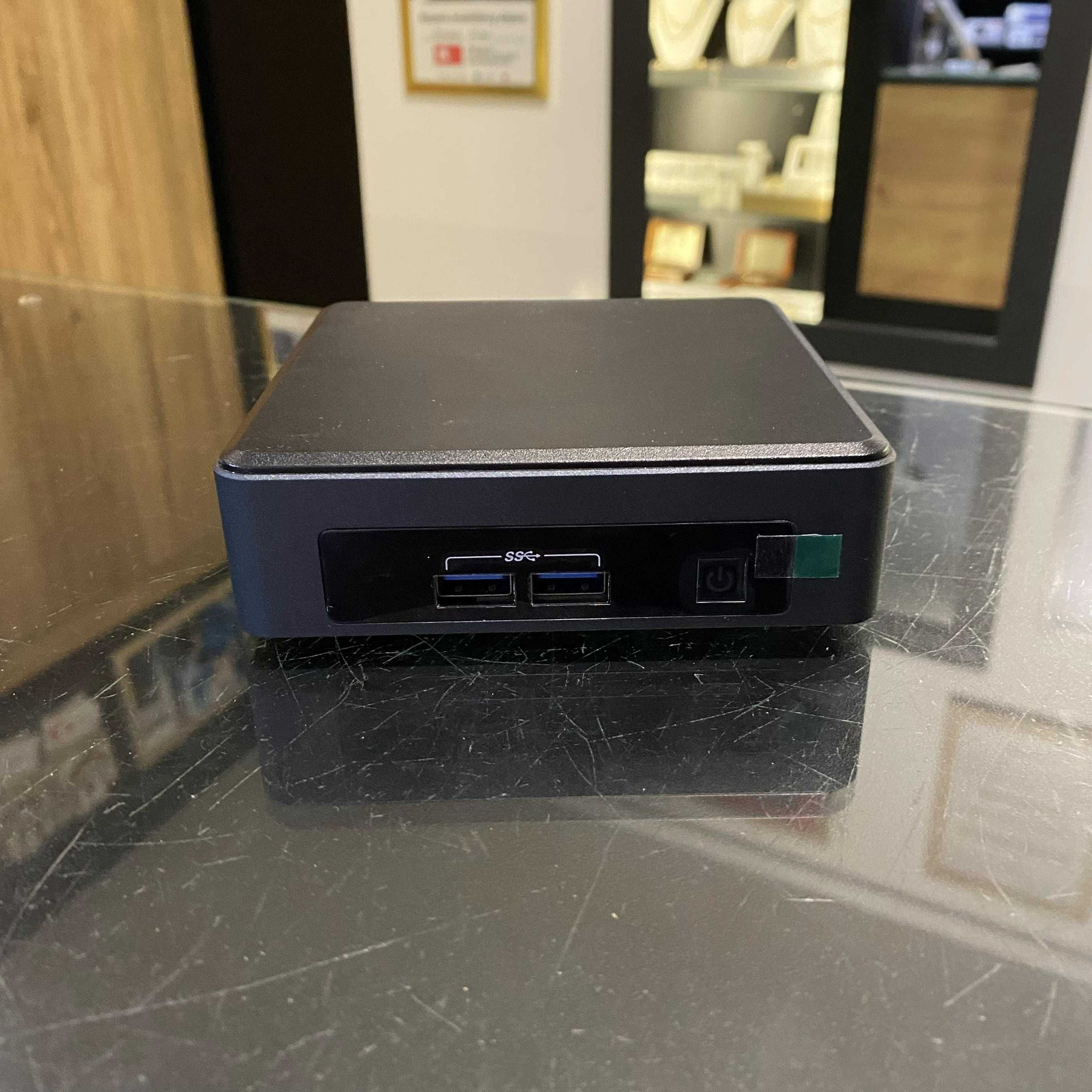 Mały Komputer Stacjonarny Intel Nuc 12GB 256GB I5