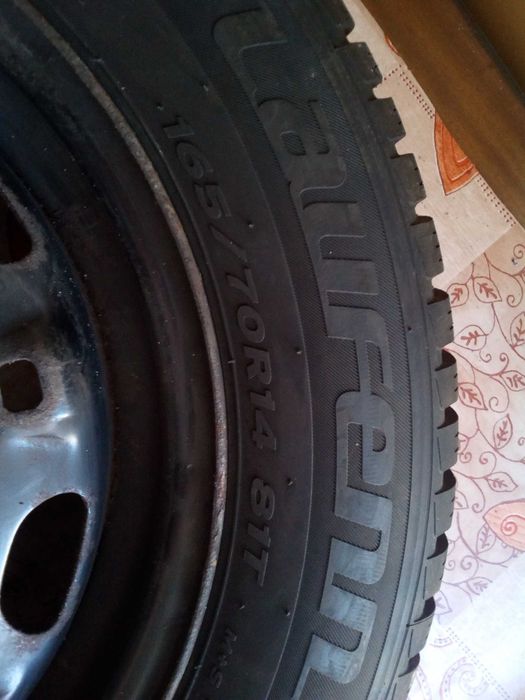 opony zimowe 165/70 R14 z felgami