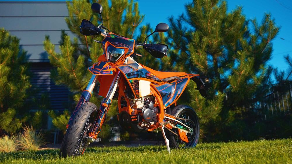 Придбати Ендуро Мотоцикл STN V8 Motard Мотард в Артмото