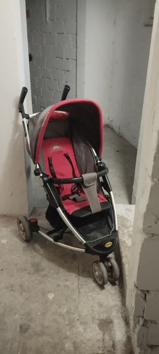 Wózek spacerowy dla dziewczynki