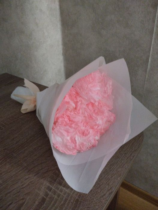 Букет з 7 троянд