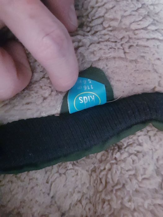 Zimowa kurtka chłopięca marki Pepco rozmiar 116 ( 6 Lat ).