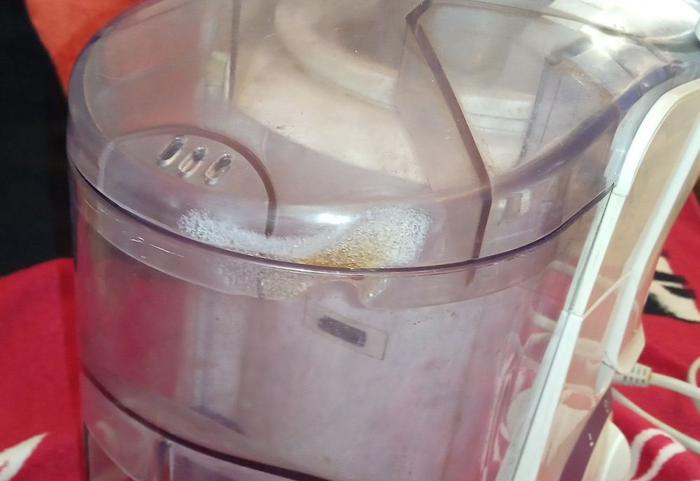 Соковижималка центробіжна PHILIPS HR1853/00